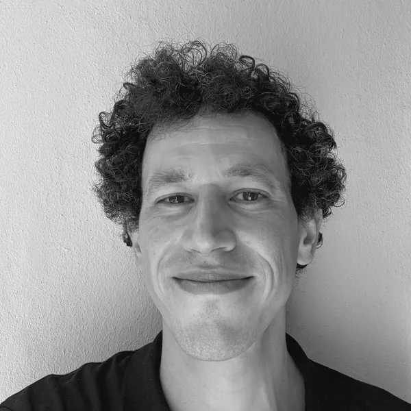 Youssef Sadek, Gründer von Fortlauf